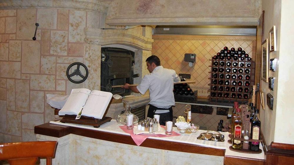 Hotel Conde Ansurez By Almia Hoteles Valladolid Zewnętrze zdjęcie