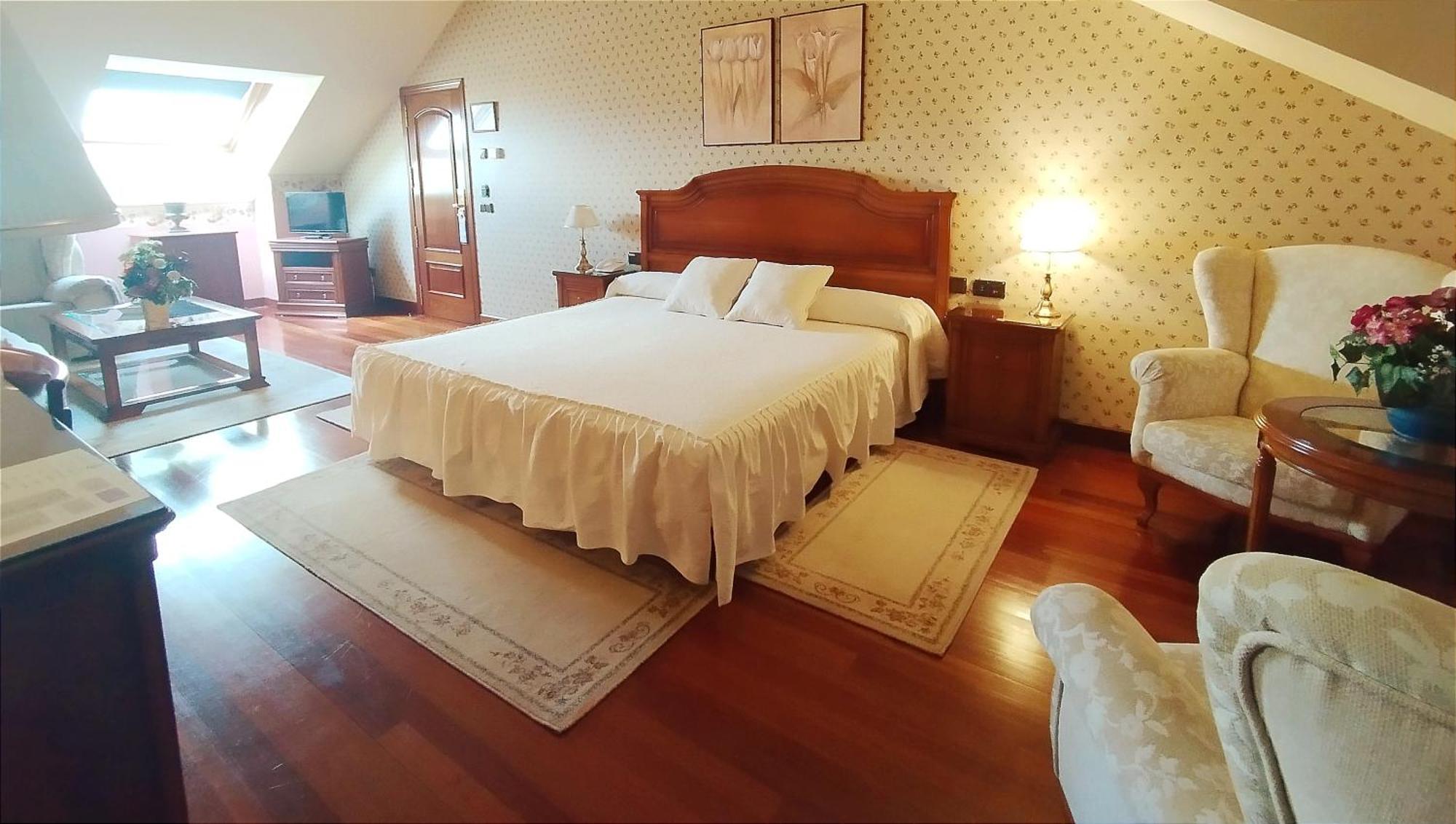 Hotel Conde Ansurez By Almia Hoteles Valladolid Zewnętrze zdjęcie